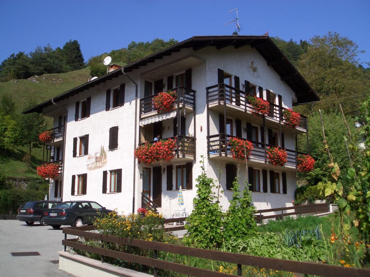 Casa Galet Appartement Pieve Di Ledro Buitenkant foto